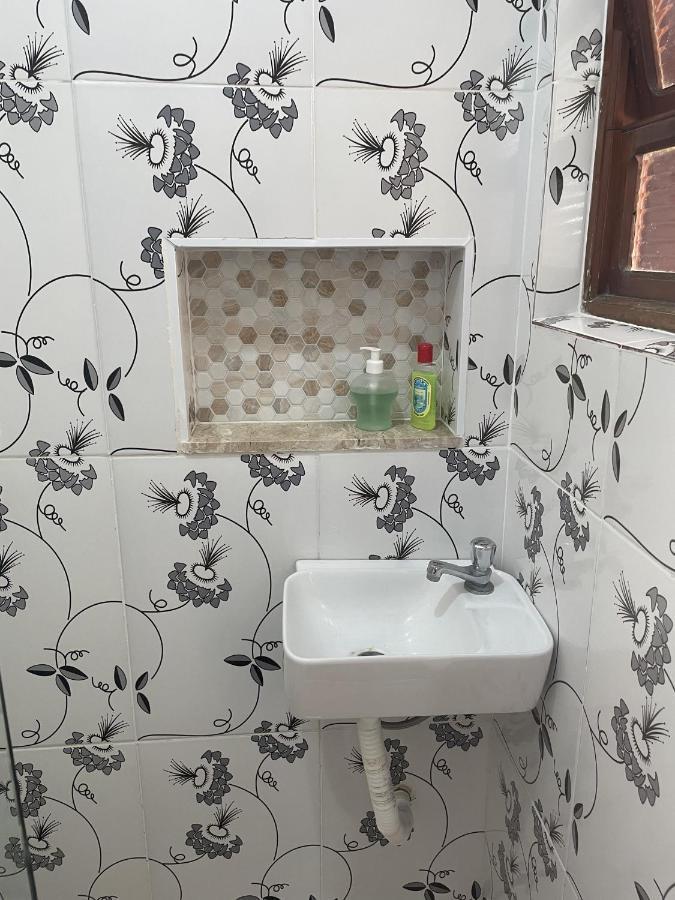 גוארויה Suites 500M Praia Da Enseada מראה חיצוני תמונה
