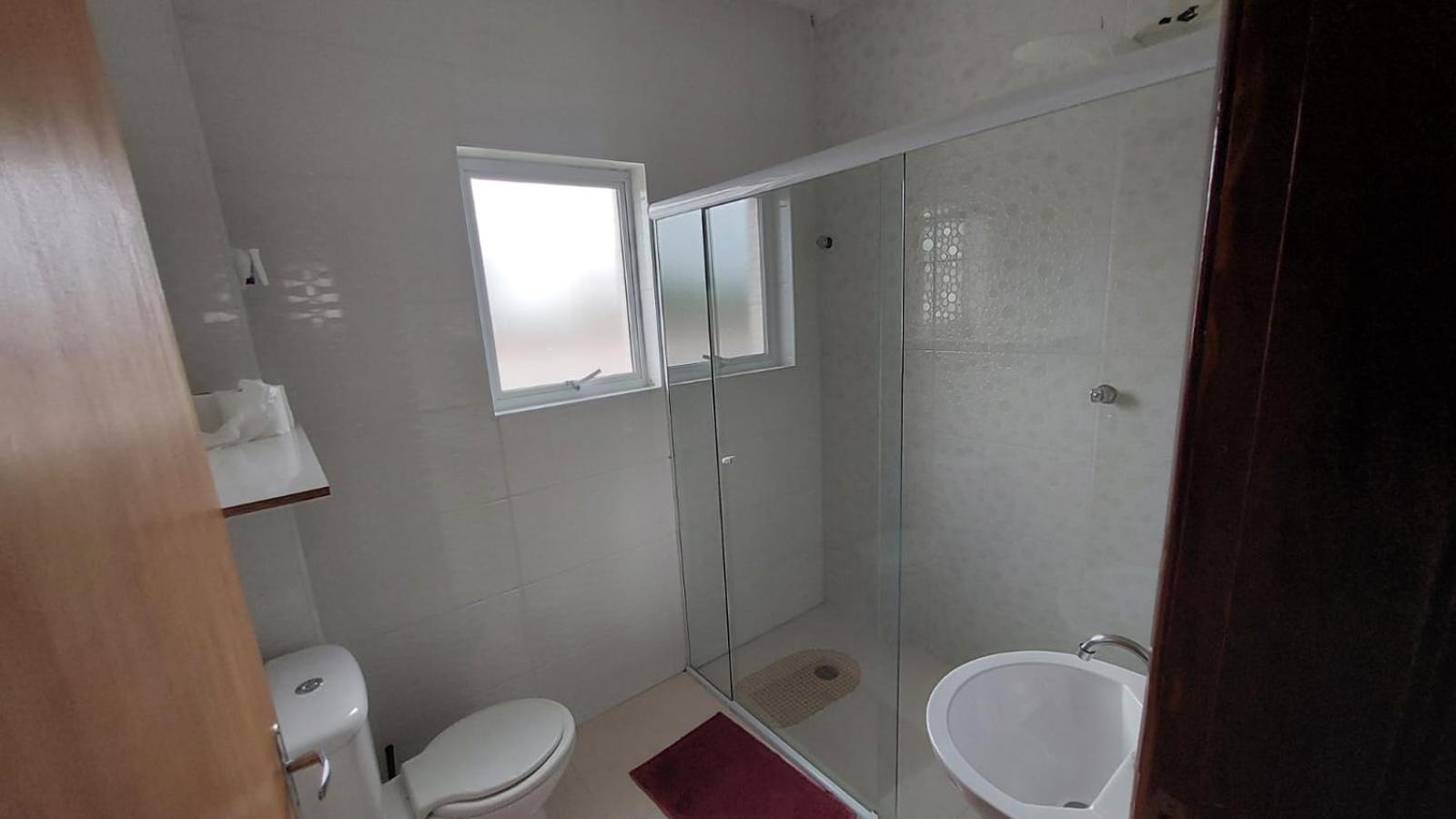 גוארויה Suites 500M Praia Da Enseada מראה חיצוני תמונה